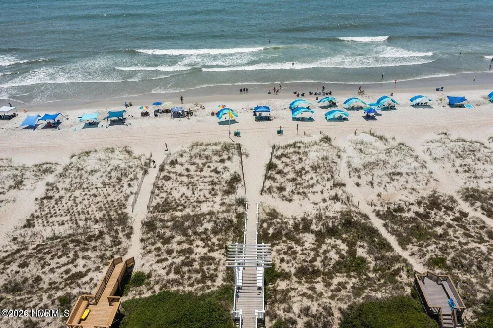302 Governor Safford Lane Emerald Isle, NC 28594