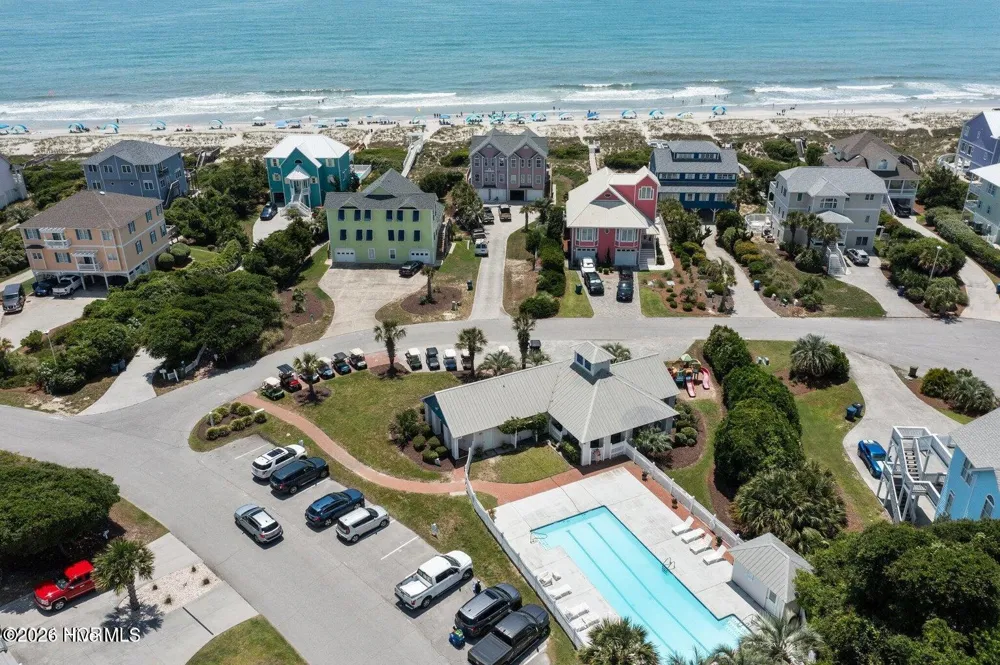 302 Governor Safford Lane Emerald Isle, NC 28594