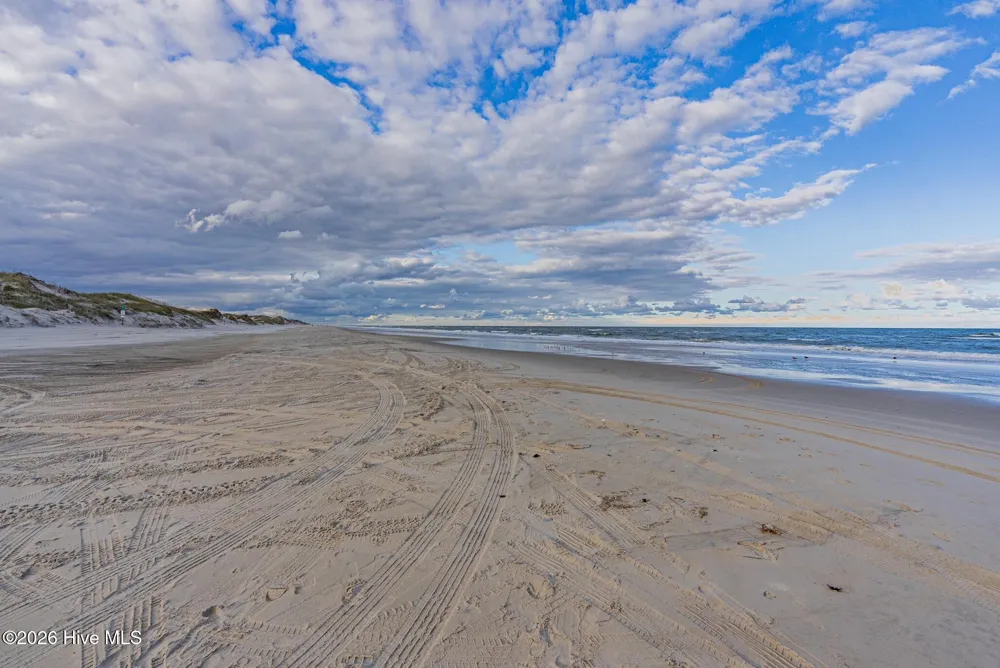 2278 Sandfiddler Road Corolla, NC 27927
