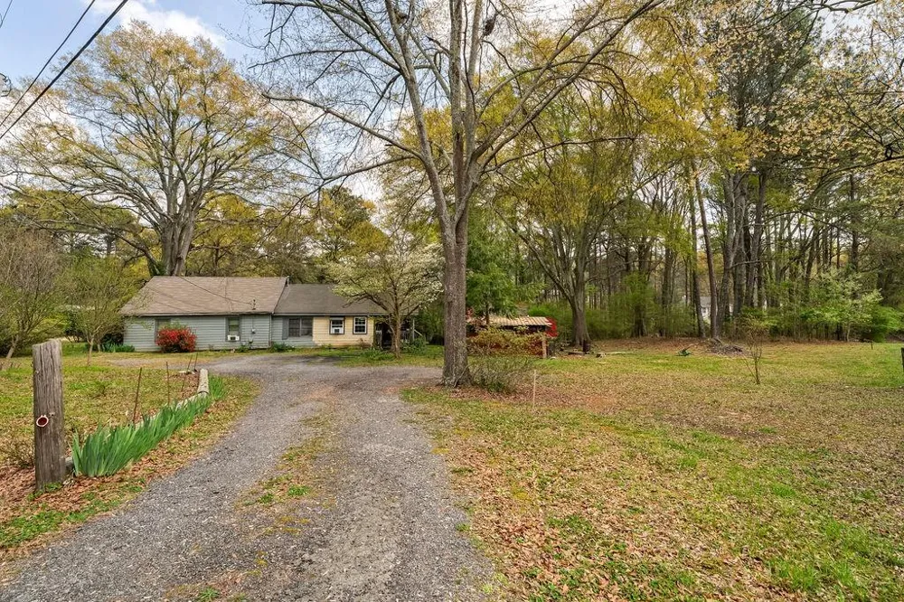 4661 Fowler Street Acworth, GA 30101