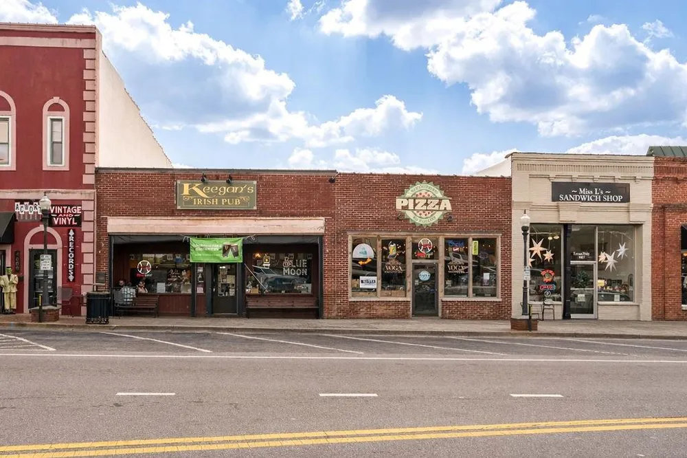 4661 Fowler Street Acworth, GA 30101