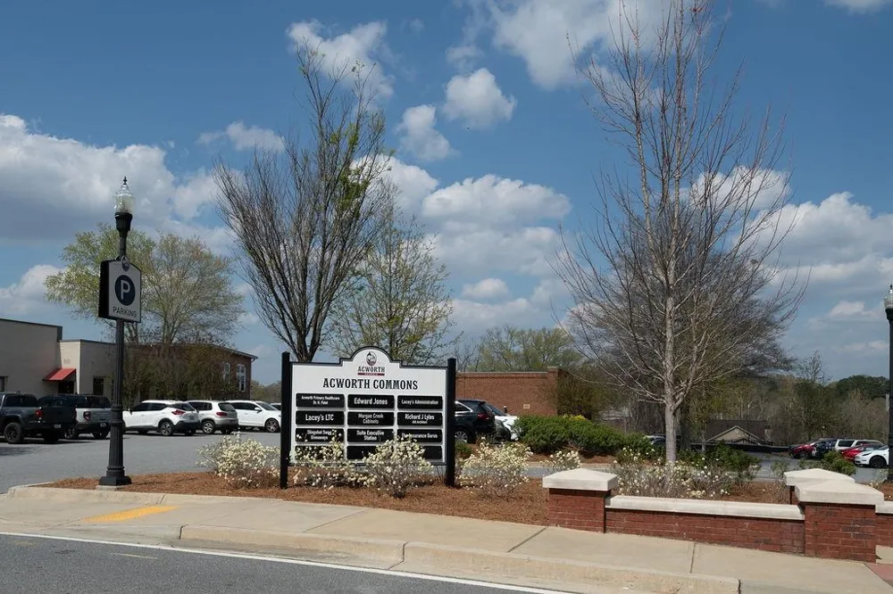4661 Fowler Street Acworth, GA 30101