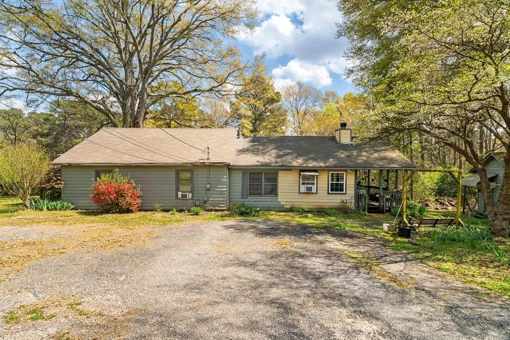 4661 Fowler Street Acworth, GA 30101