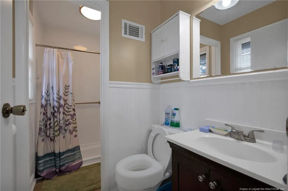 409 W 22ND STREET Lumberton, NC 28358