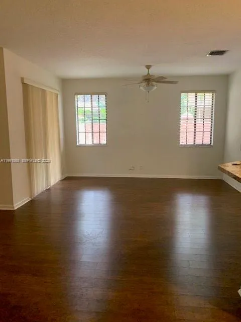 2800 Kinsington Cir Weston, FL 33332
