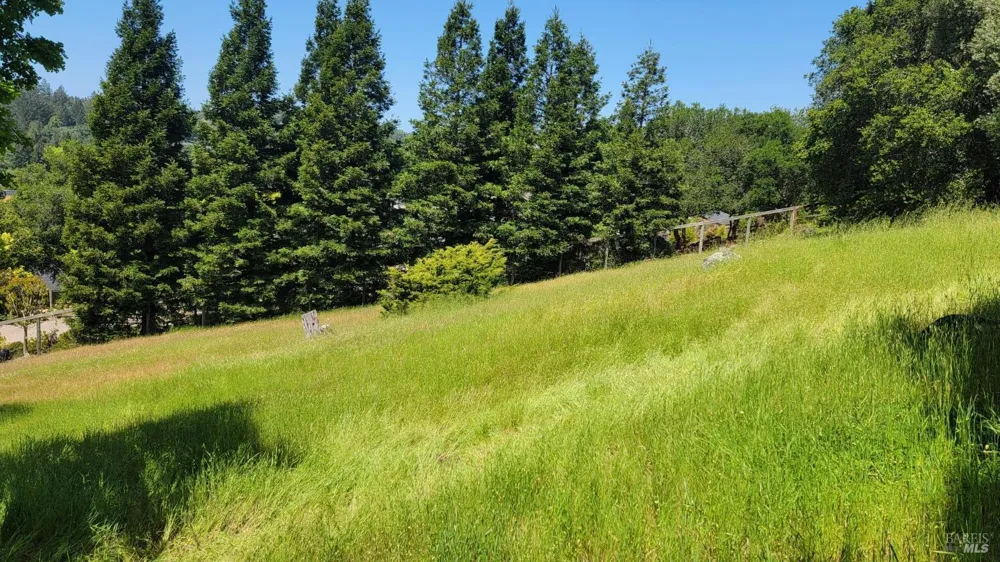 2501 Incline Drive Santa Rosa, CA 95404