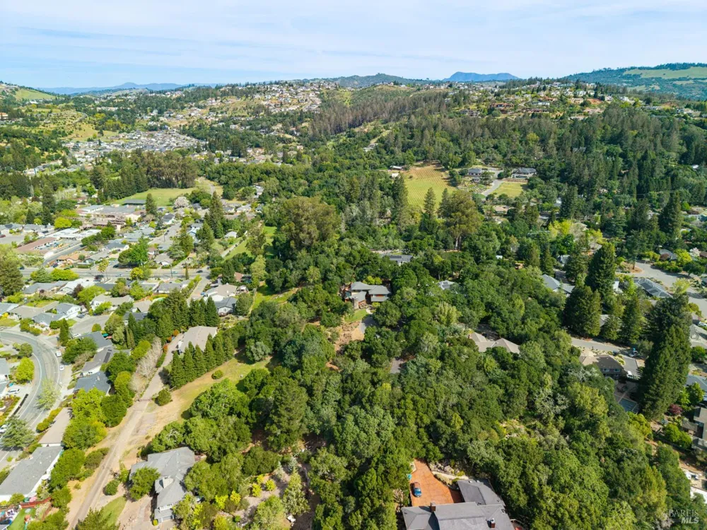 Rim Rock Way Santa Rosa, CA 95404