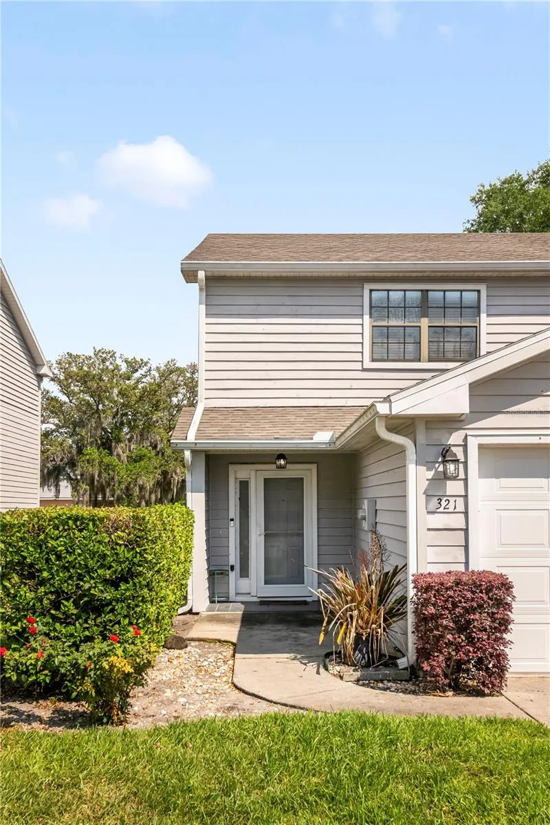 321 ORANGE BLOSSOM DRIVE Winter Haven, FL 33880