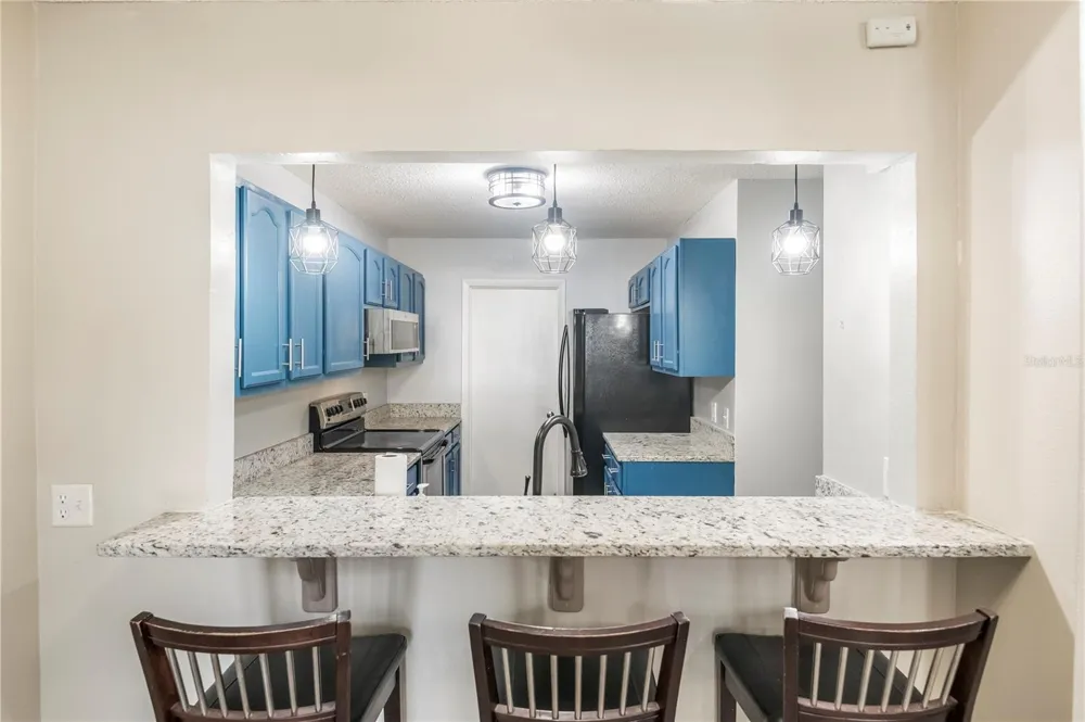 321 ORANGE BLOSSOM DRIVE Winter Haven, FL 33880