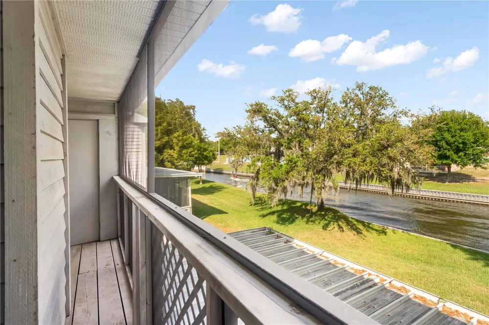 321 ORANGE BLOSSOM DRIVE Winter Haven, FL 33880