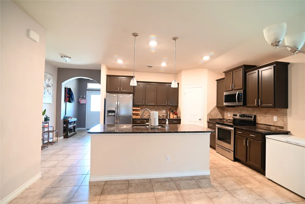 5013 Primavera Lane Killeen, TX 76549