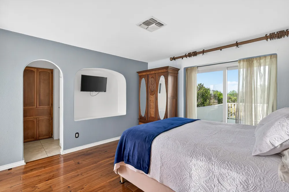 108 Lachite #C280 Horseshoe Bay, TX 78657