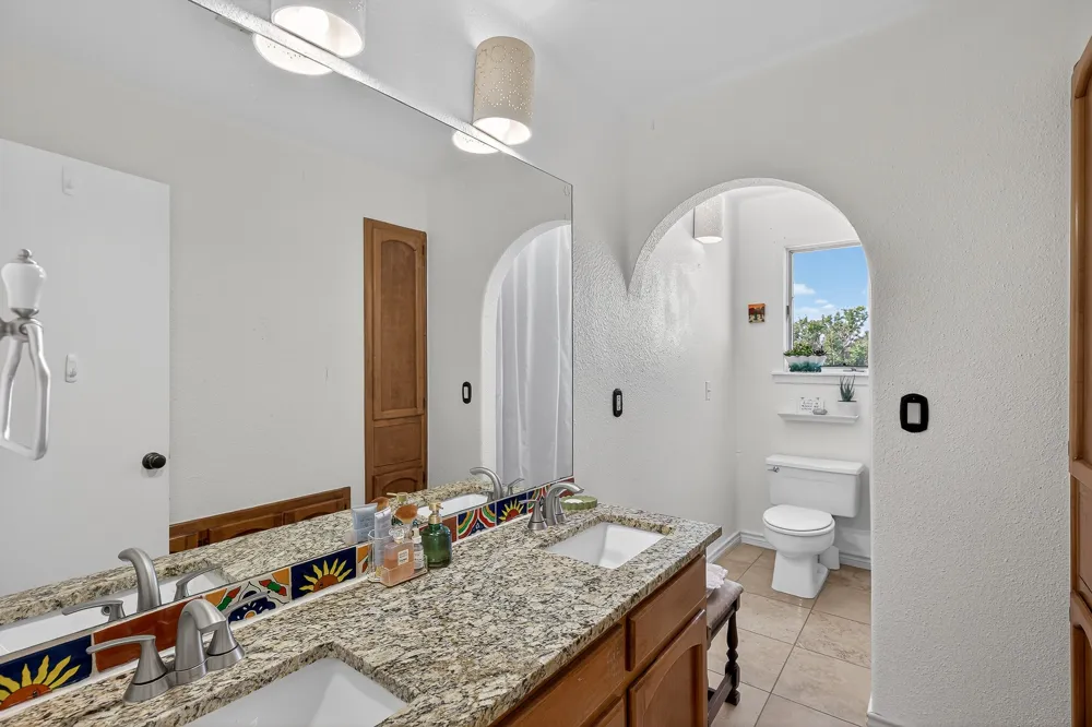 108 Lachite #C280 Horseshoe Bay, TX 78657