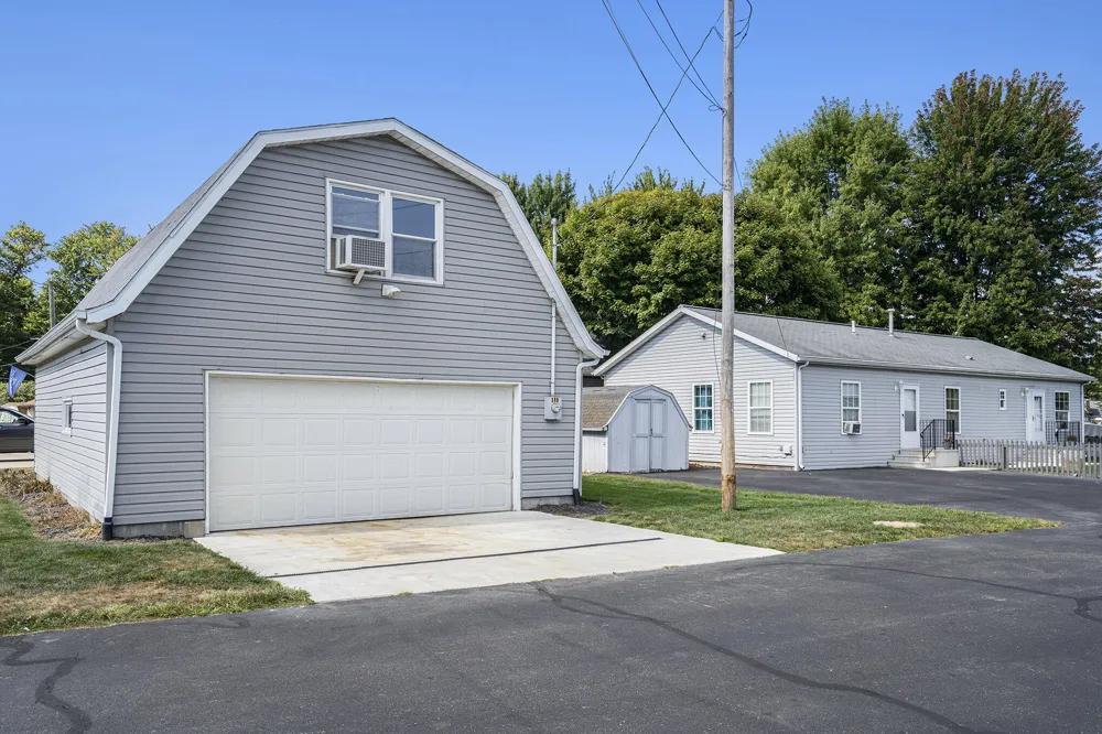 450 Sycamore Drive Ovid Township, MI 49036