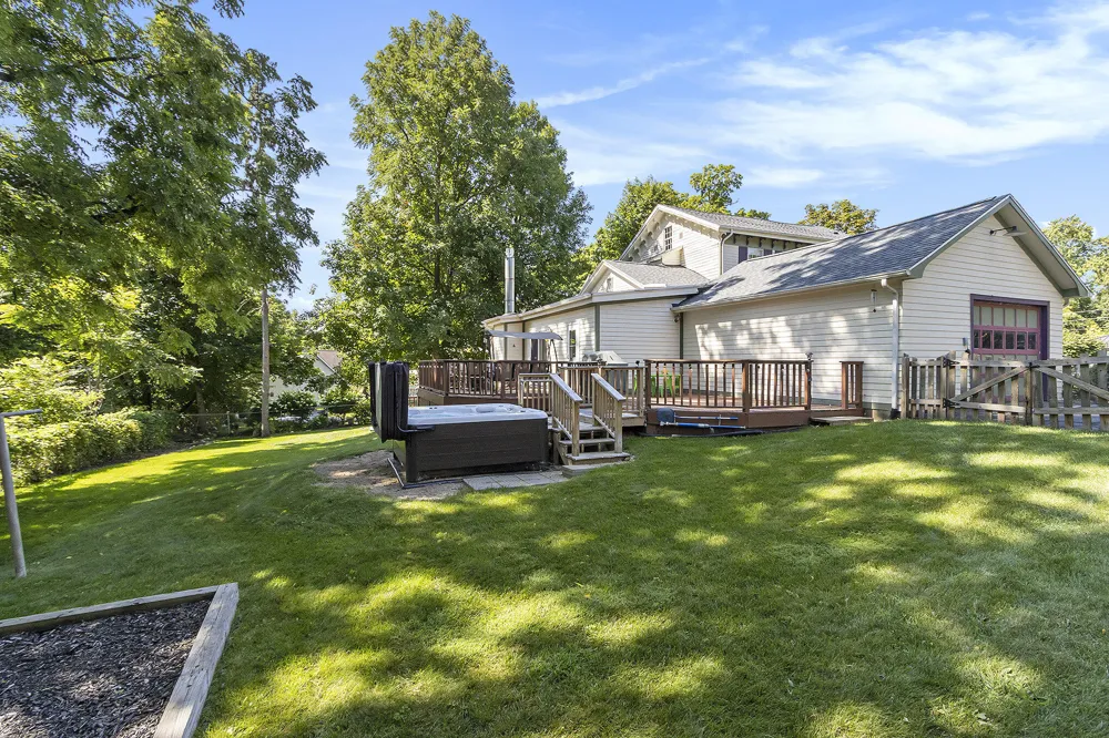 320 Division Street Marshall City, MI 49068