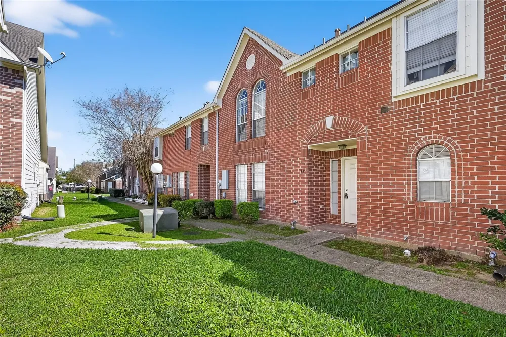 11735 Alief Clodine Road #36 Houston, TX 77072