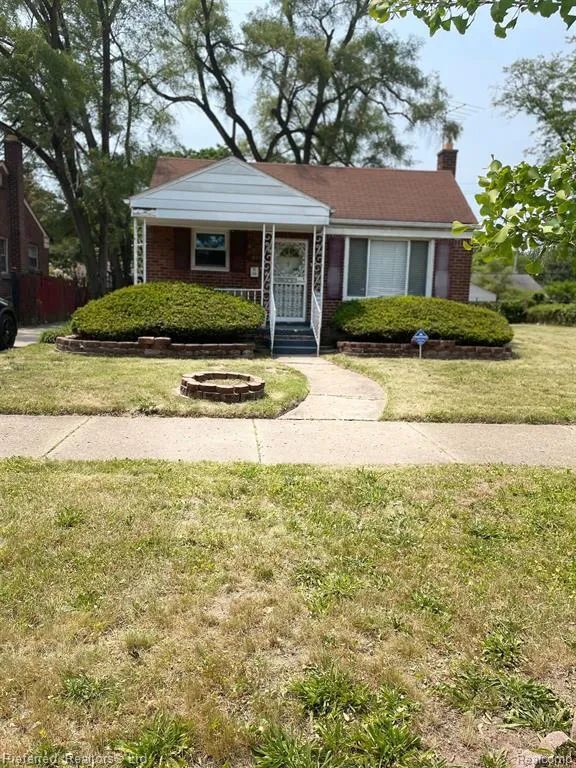 19953 Evergreen Road Detroit, MI 48219