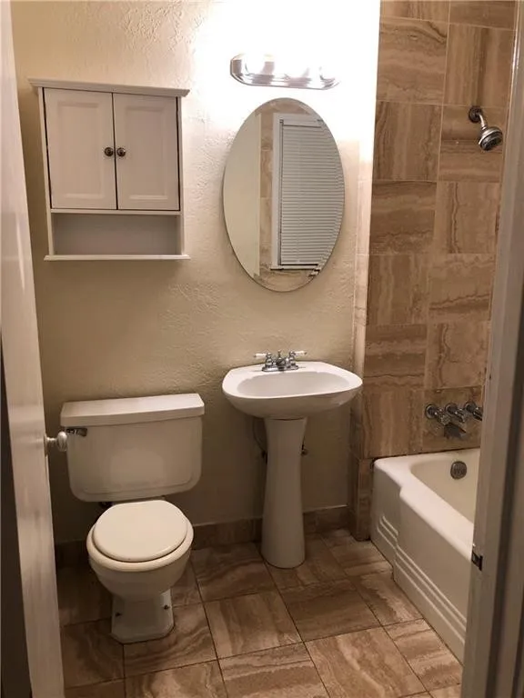 6073 Edgewater Drive Corpus Christi, TX 78412