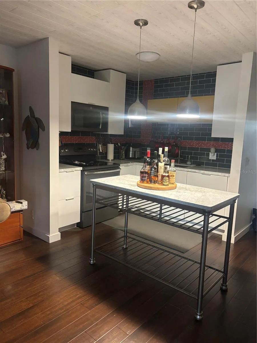 133 BERKSHIRE #133 West Palm Beach, FL 33417