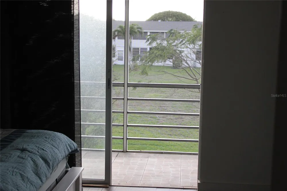 133 BERKSHIRE #133 West Palm Beach, FL 33417
