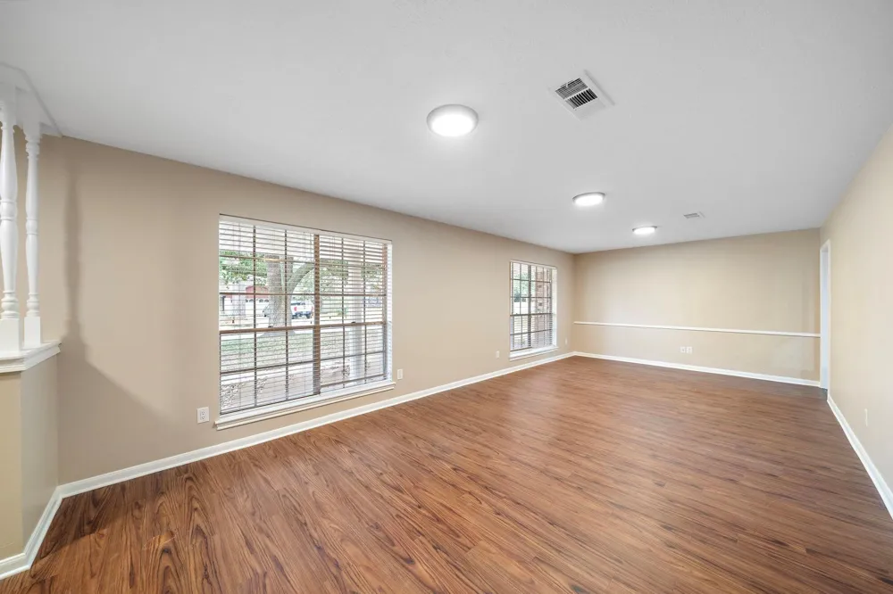 1104 Hillcrest Drive Conroe, TX 77301