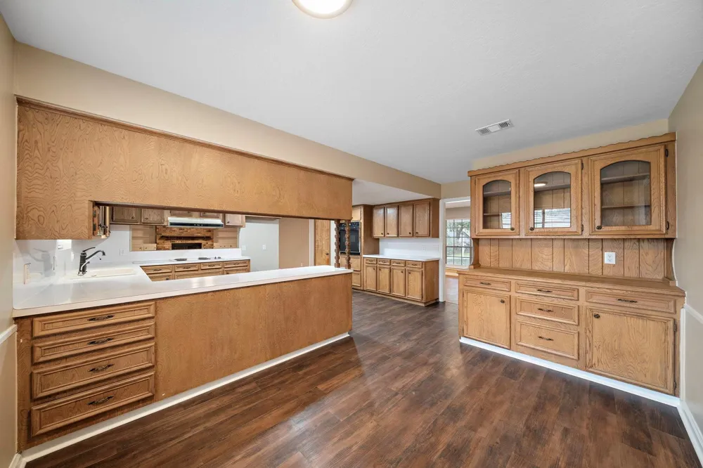 1104 Hillcrest Drive Conroe, TX 77301