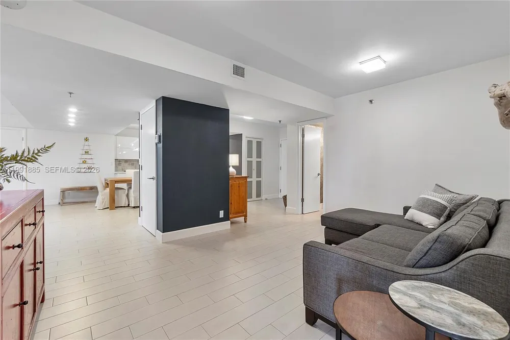 1155 Hillsboro Mile #510 Hillsboro Beach, FL 33062