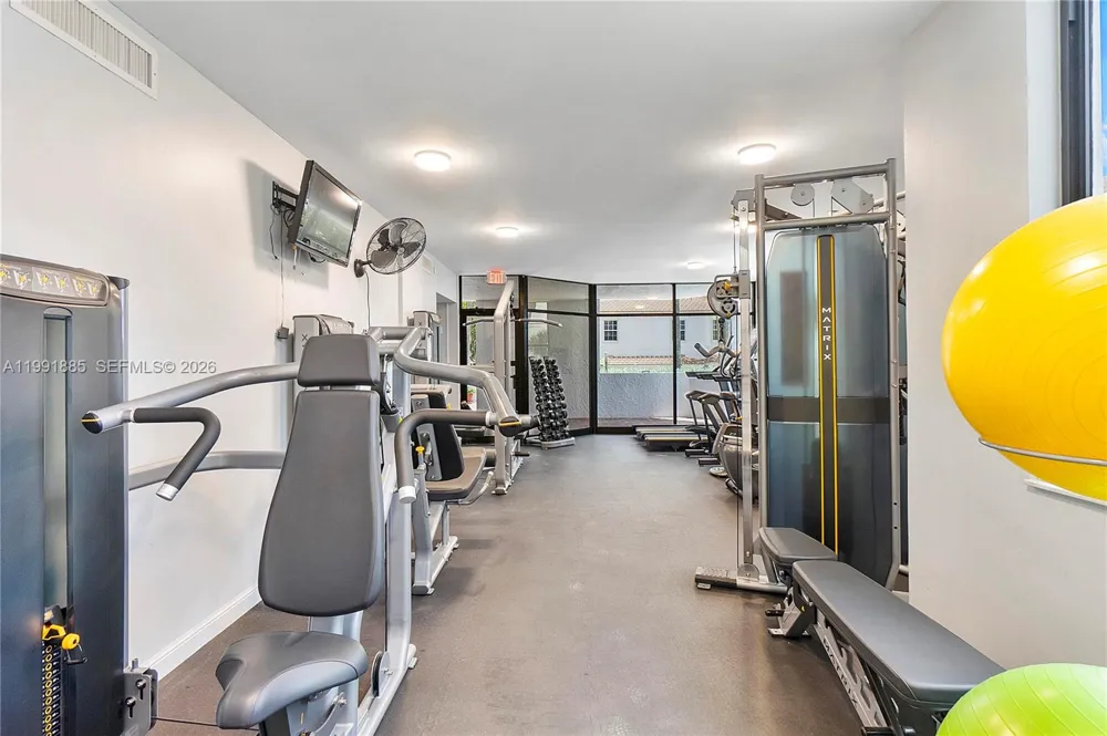 1155 Hillsboro Mile #510 Hillsboro Beach, FL 33062