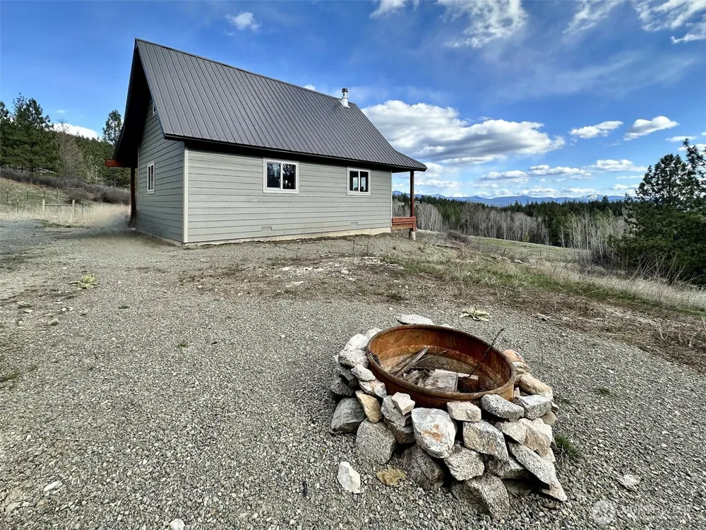 817 Dominion Springs Way Colville, WA 99114
