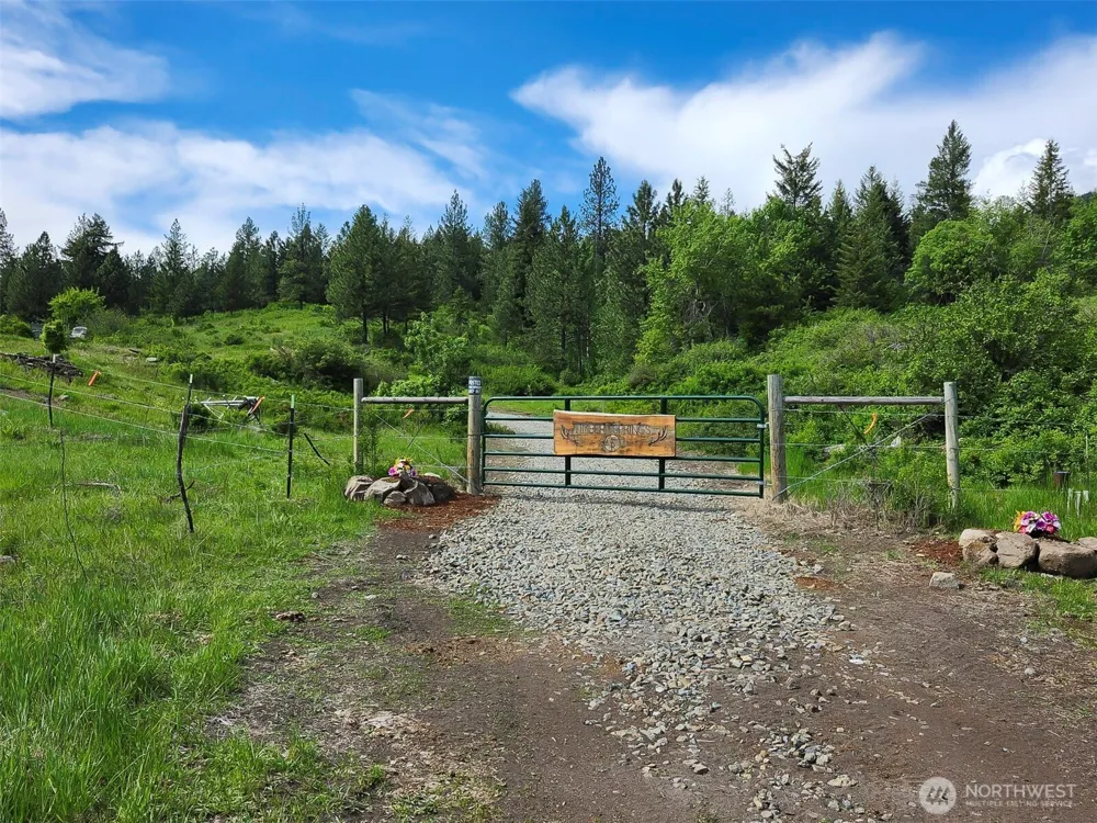 817 Dominion Springs Way Colville, WA 99114