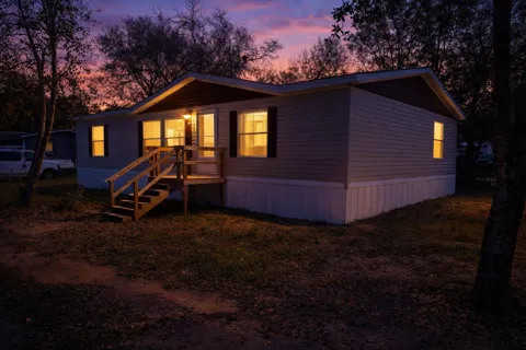 5306 Pecos Pass