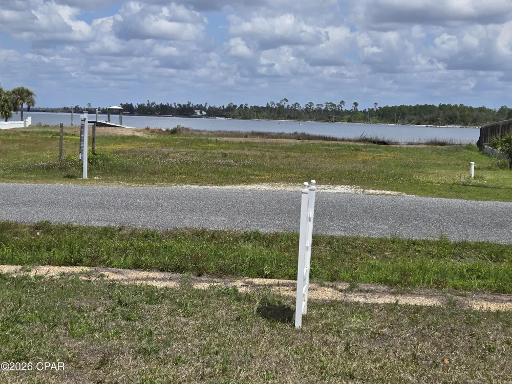 744 Bay Drive Lynn Haven, FL 32444