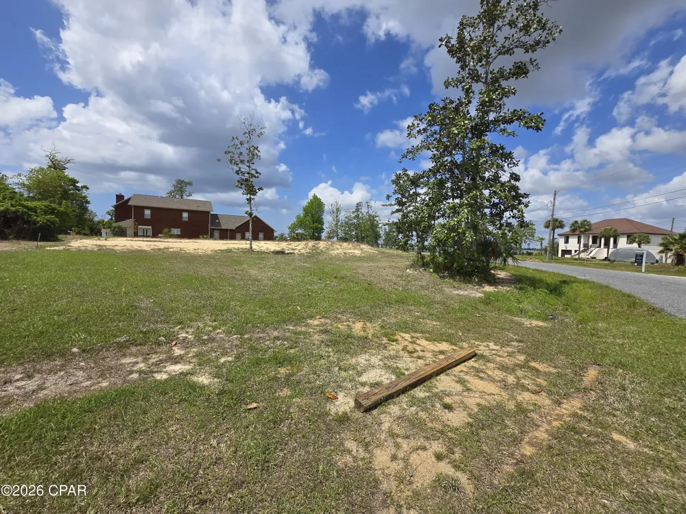 744 Bay Drive Lynn Haven, FL 32444