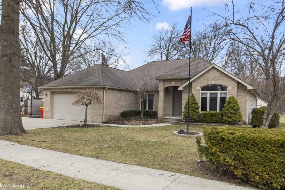 600 Cherry Street Algonac City, MI 48001