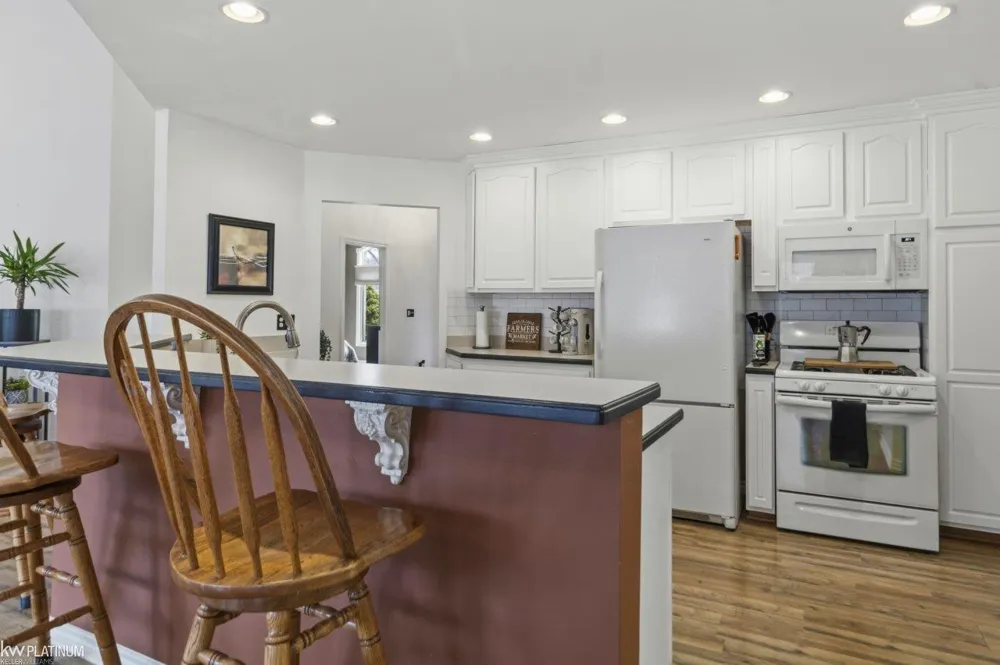 600 Cherry Street Algonac City, MI 48001