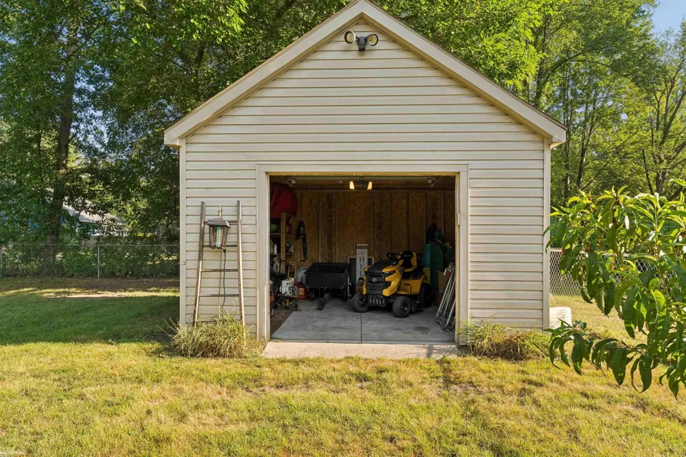 600 Cherry Street Algonac City, MI 48001