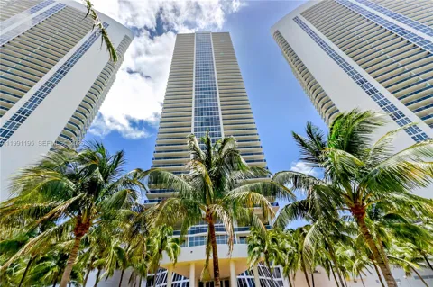 1830 S Ocean Dr #3804
