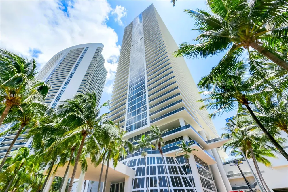 1830 S Ocean Dr #3804 Hallandale Beach, FL 33009