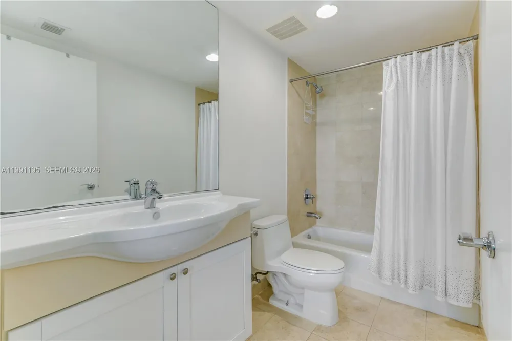 1830 S Ocean Dr #3804 Hallandale Beach, FL 33009