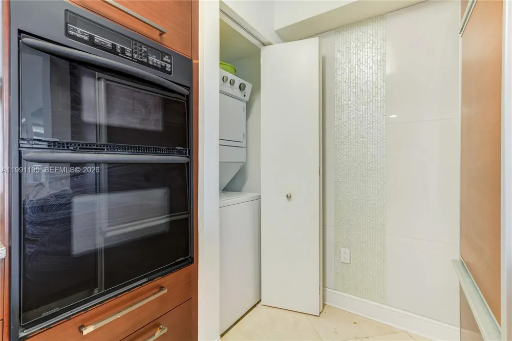 1830 S Ocean Dr #3804 Hallandale Beach, FL 33009