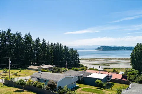 2735 Evening Glory Court