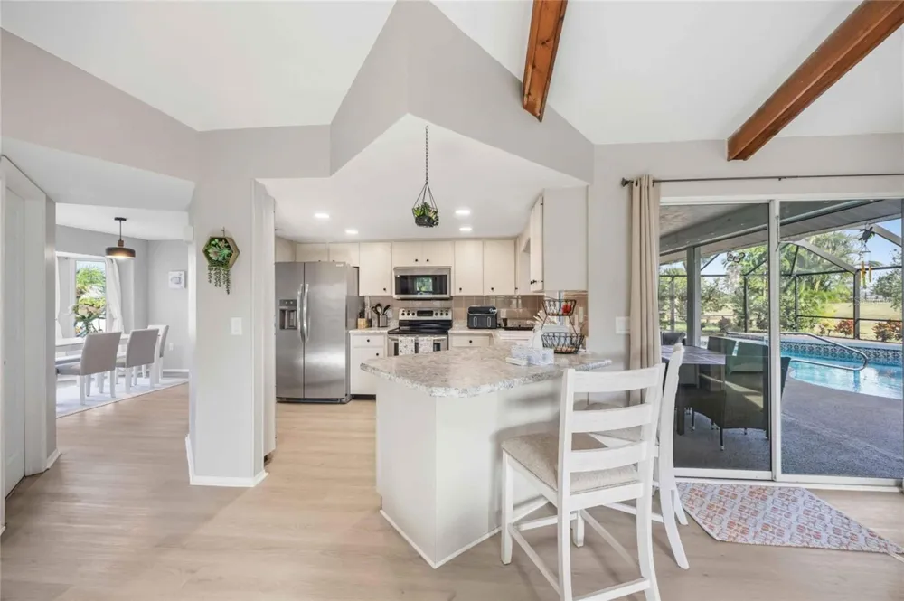 36 BUNKER CIRCLE Rotonda West, FL 33947