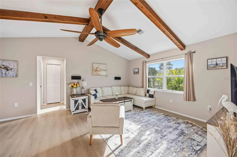 36 BUNKER CIRCLE Rotonda West, FL 33947