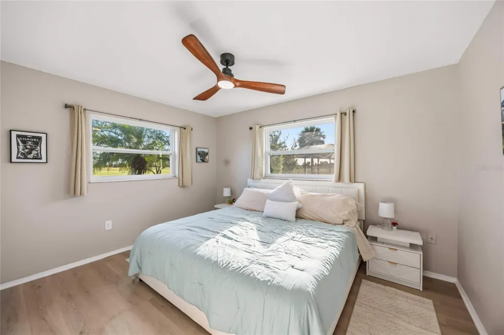 36 BUNKER CIRCLE Rotonda West, FL 33947
