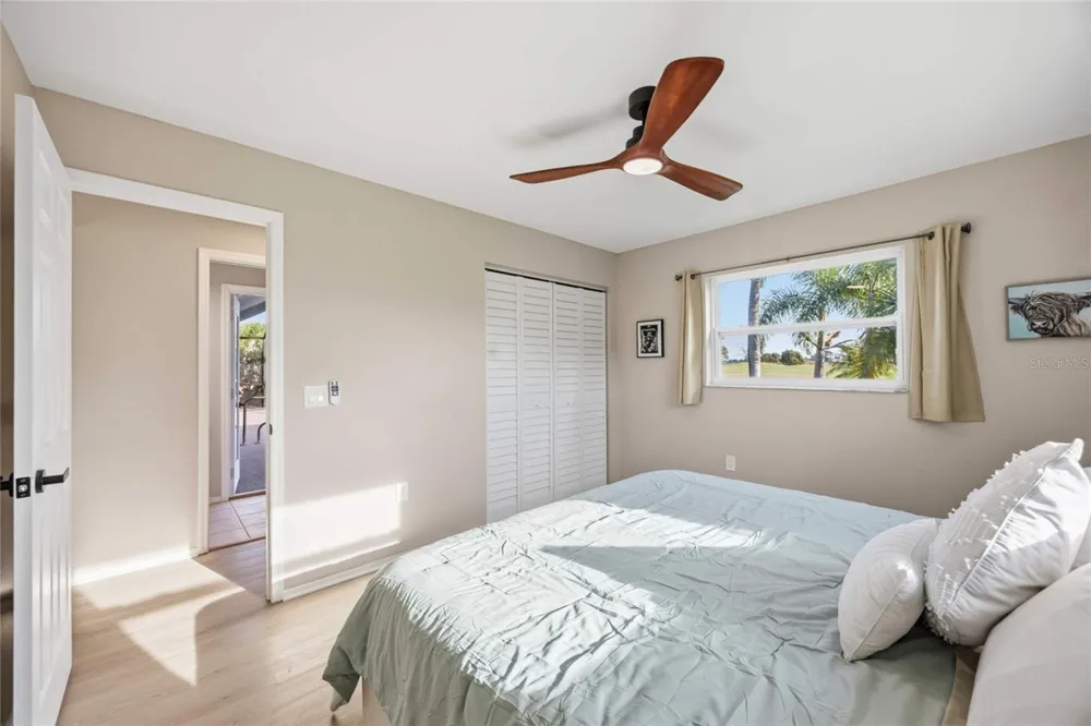 36 BUNKER CIRCLE Rotonda West, FL 33947