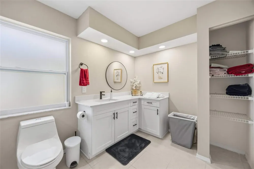 36 BUNKER CIRCLE Rotonda West, FL 33947