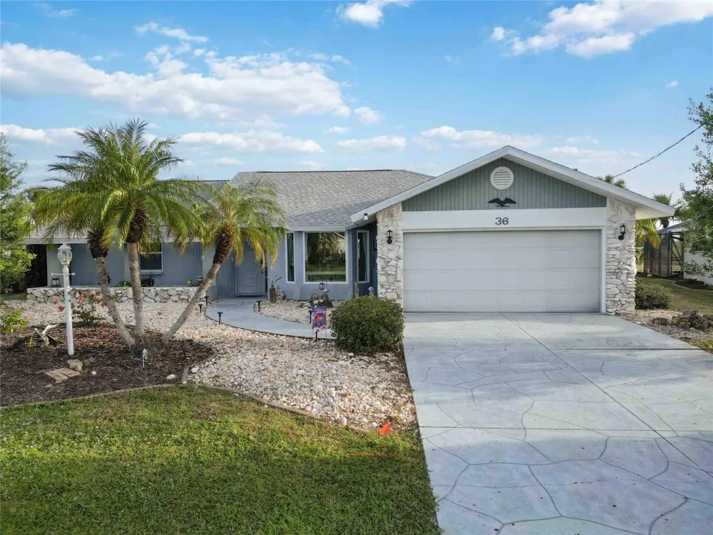 36 BUNKER CIRCLE Rotonda West, FL 33947