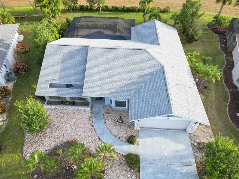 36 BUNKER CIRCLE Rotonda West, FL 33947