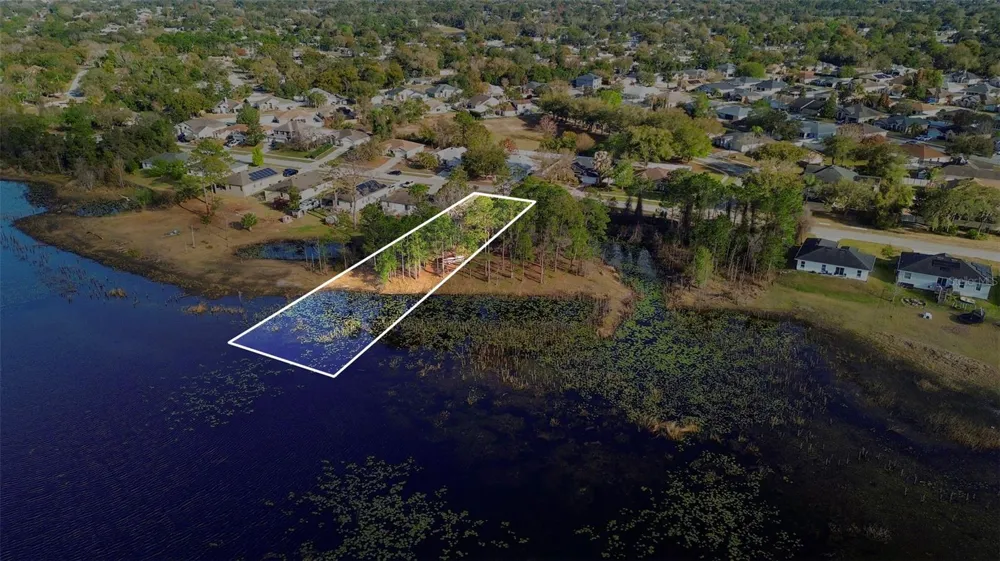 466 HAVERSHAM ROAD Deltona, FL 32725