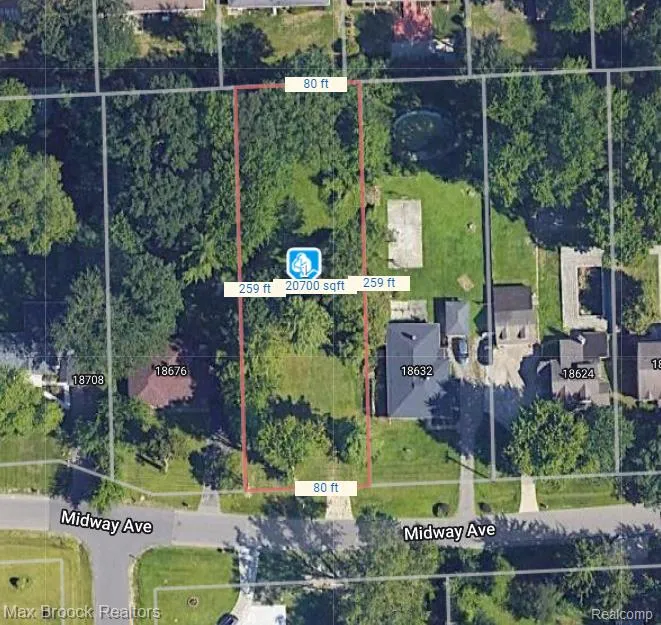 18656 Midway Avenue Southfield City, MI 48075